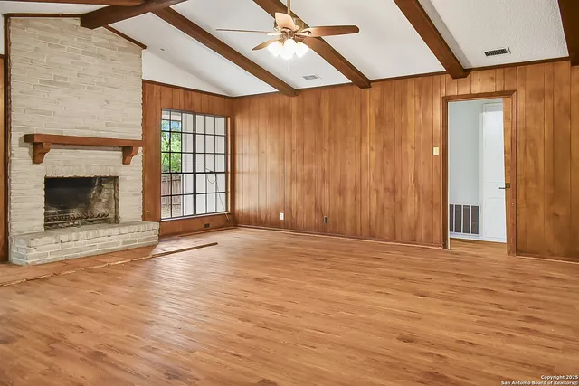 $1,575 | 6023 Kinman Drive, Leon Valley, TX 78238