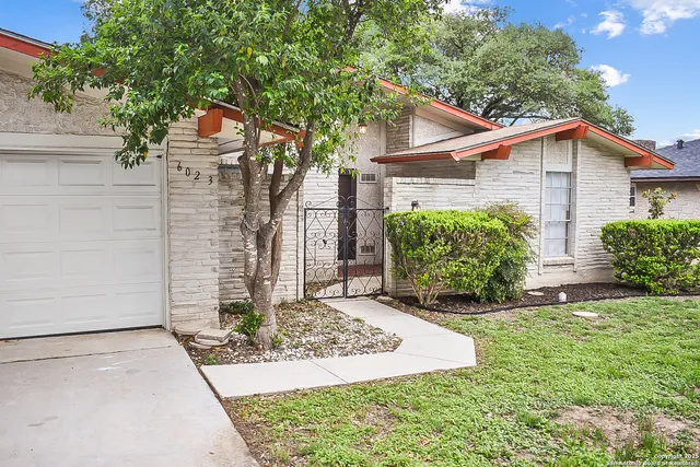 $1,575 | 6023 Kinman Drive, Leon Valley, TX 78238