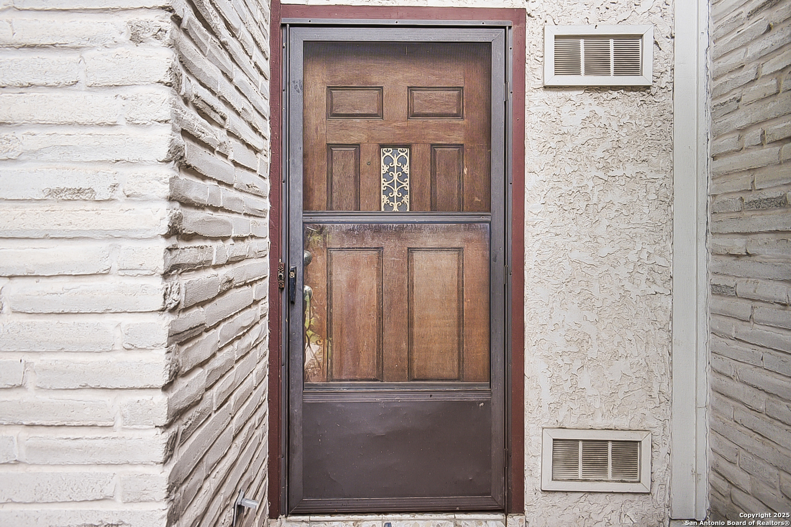 6023 Kinman Drive Leon Valley, TX 78238 - Photo 6 of 26