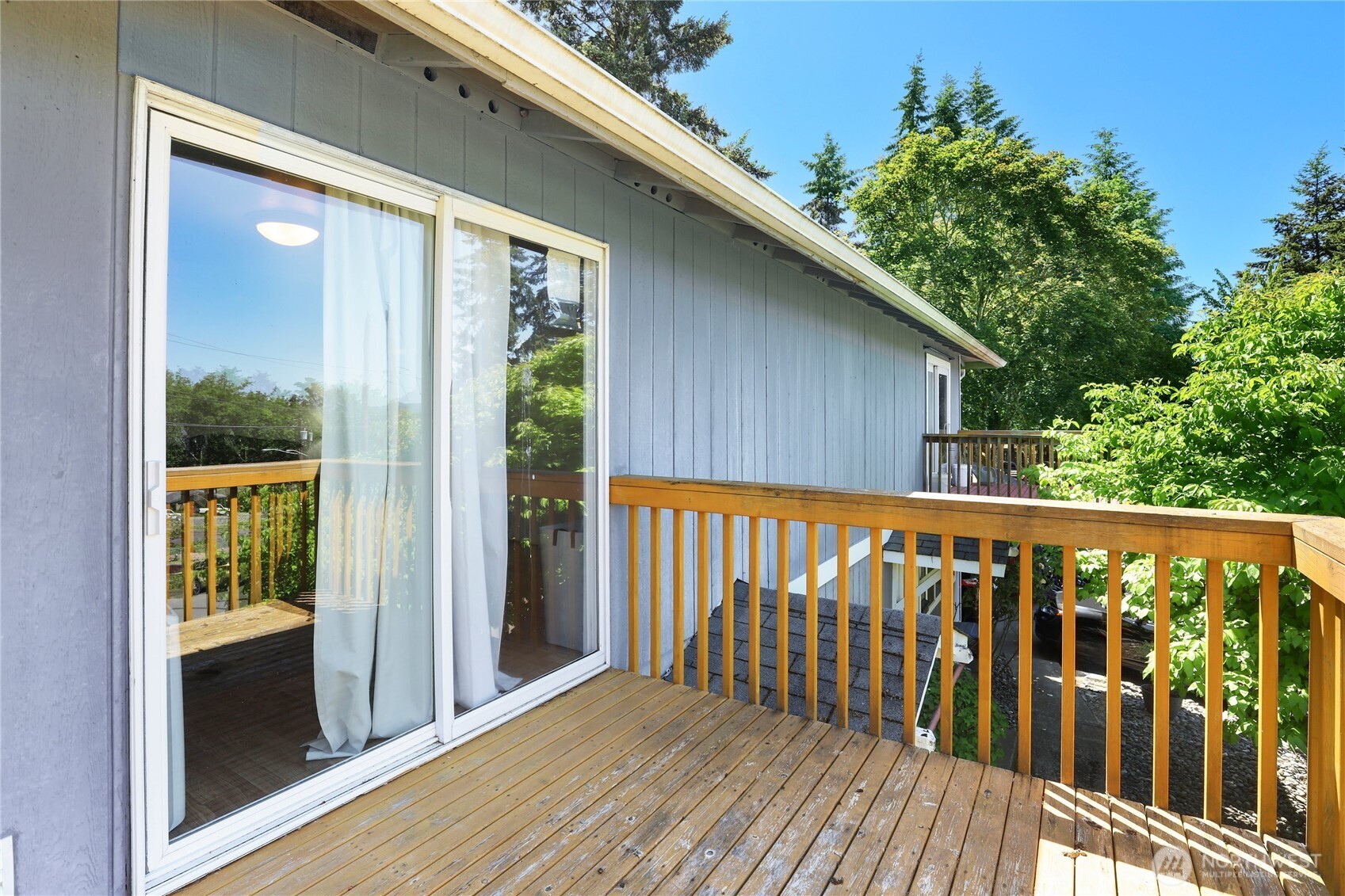 2533 Fir Avenue Bremerton, WA 98310 - Photo 20 of 38