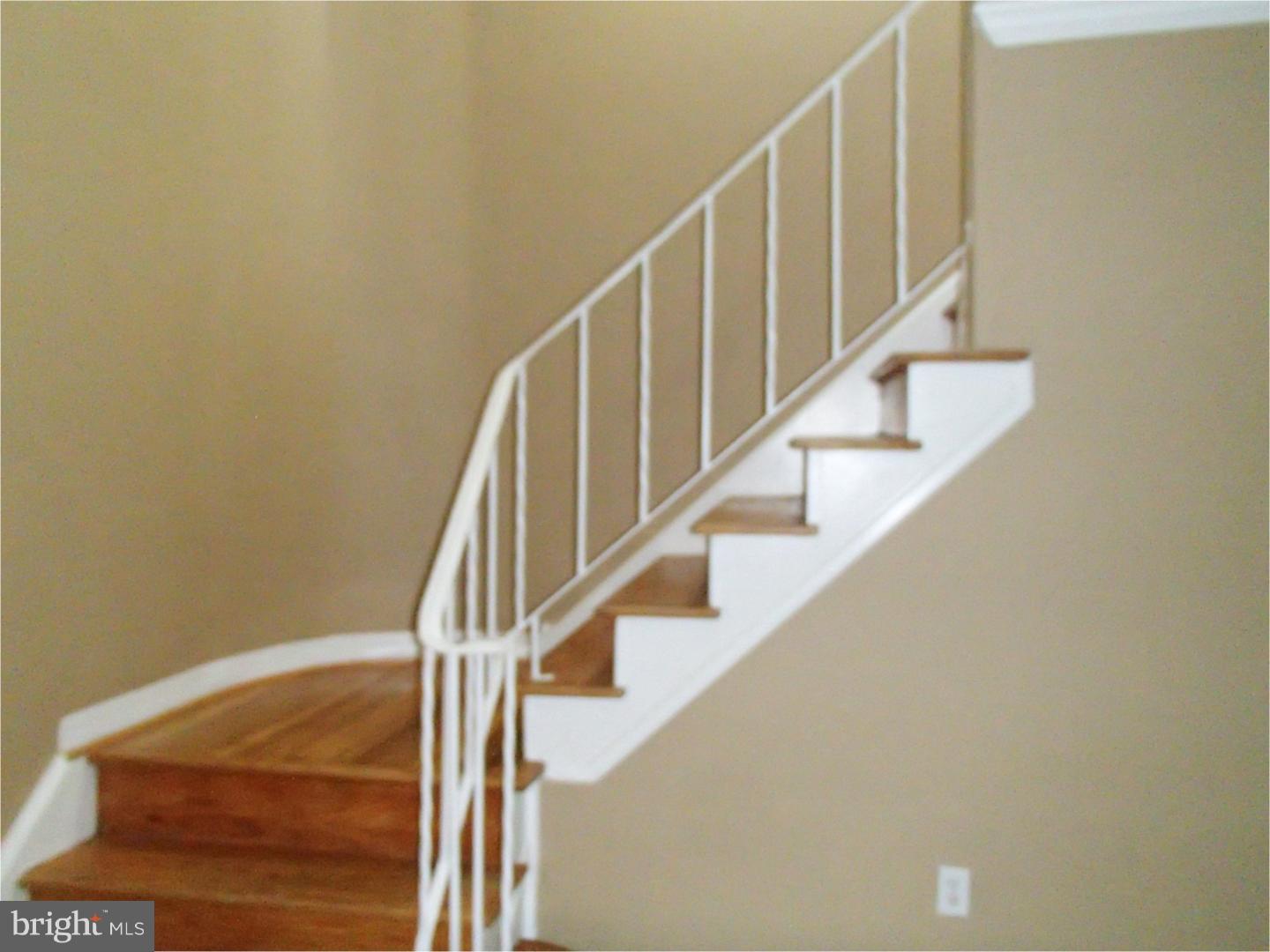 409 Forge Lane Exton, PA 19341 - Photo 4 of 18 Gallery Image 4