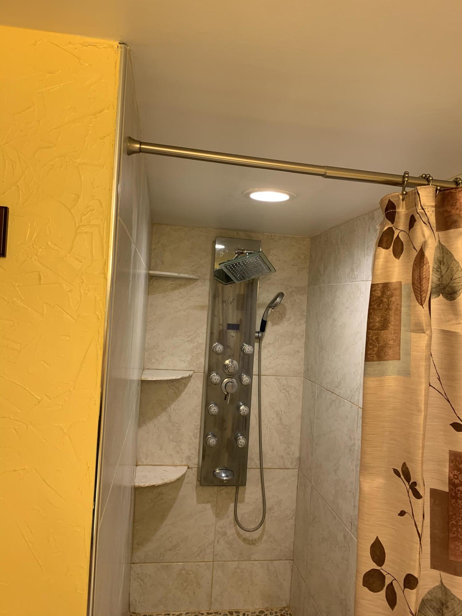 5301 Northwest 2nd Avenue, Unit 207 Boca Raton, FL 33487 - Photo 16 of 17 Bathroom 2