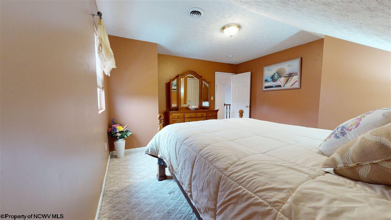 30 Mountain View Road Bridgeport, WV 26330 - Photo 22 of 29 Gallery Image 22