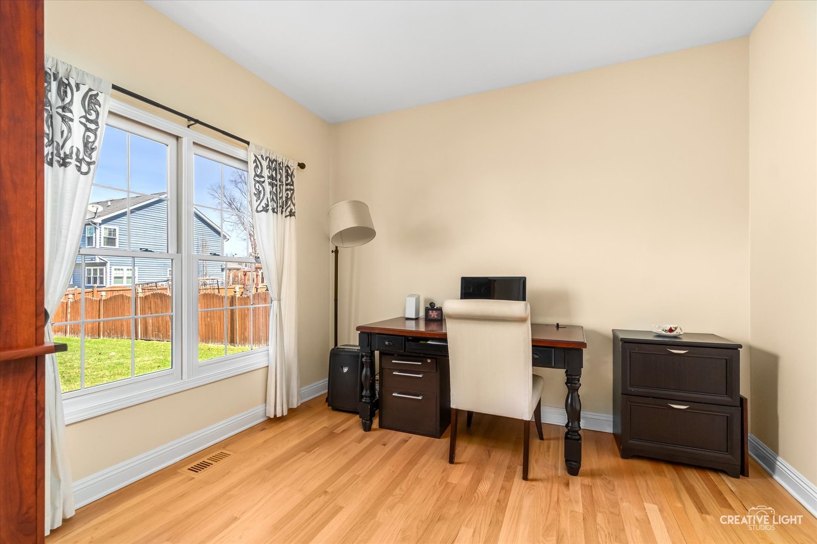 2631 Wild Timothy Road Naperville, IL 60564 - Photo 13 of 36 Gallery Image 13