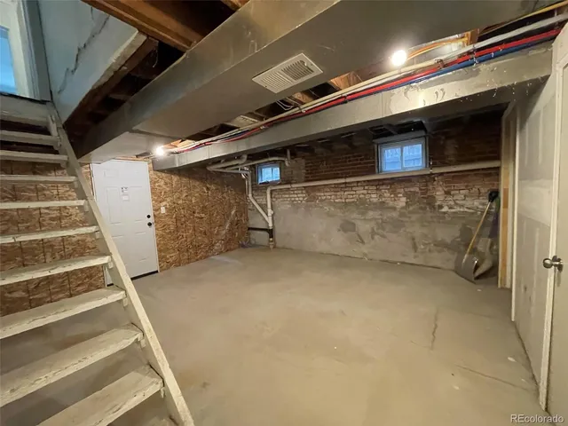 $3,200 | 3538 East 17th Avenue, Denver, CO 80206