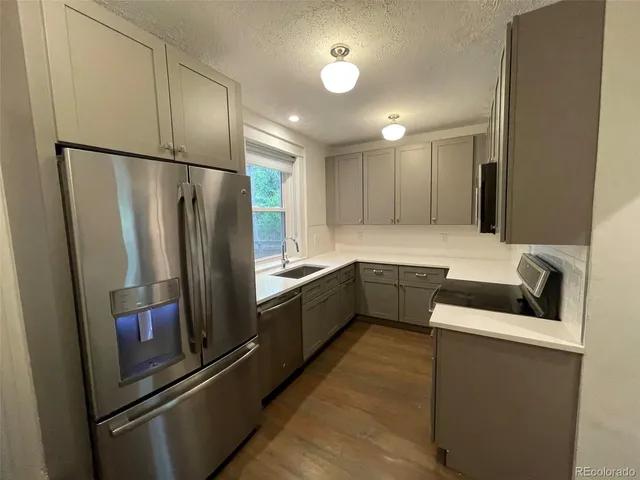 $3,200 | 3538 East 17th Avenue, Denver, CO 80206