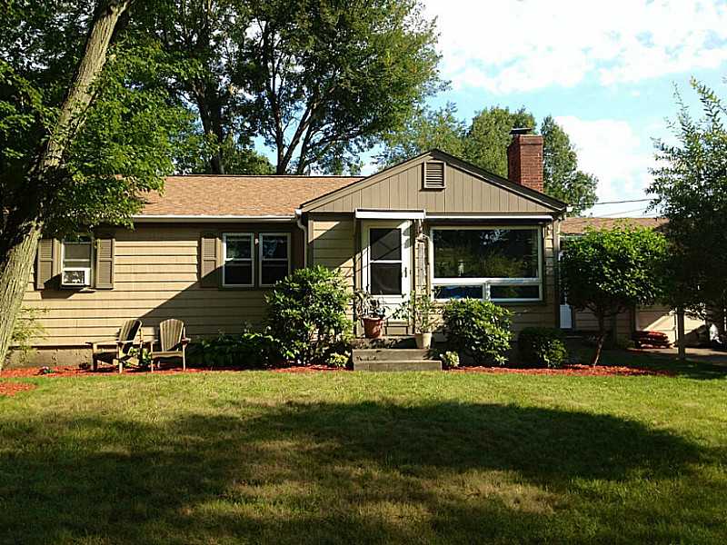 4 Deborah Road Warwick, RI 02888 - Photo 1 of 10 Exterior Front.