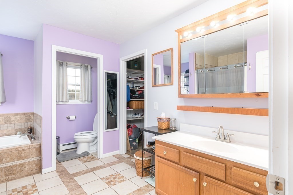 44 Fiskdale Road Brookfield, MA 01506 - Photo 16 of 33