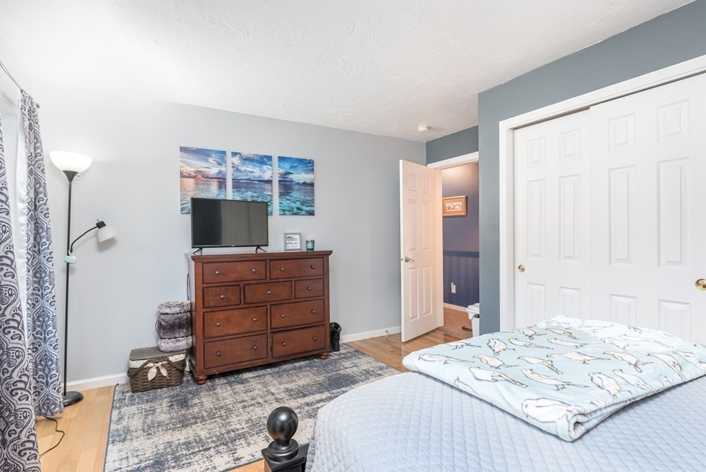 44 Fiskdale Road Brookfield, MA 01506 - Photo 20 of 33