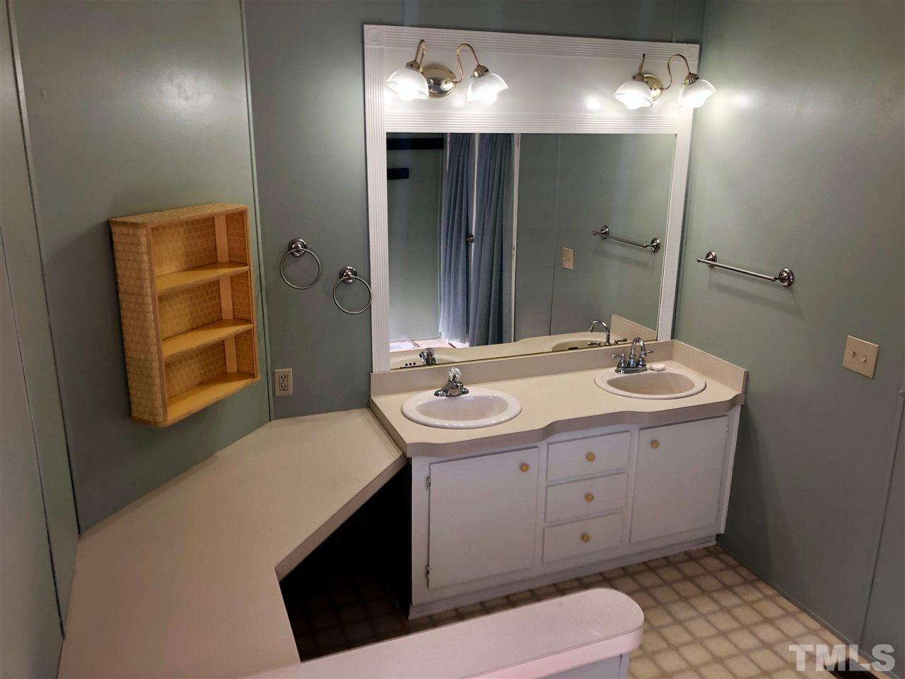 415 Wire Road Bunnlevel, NC 28323 - Photo 14 of 25 Gallery Image 14