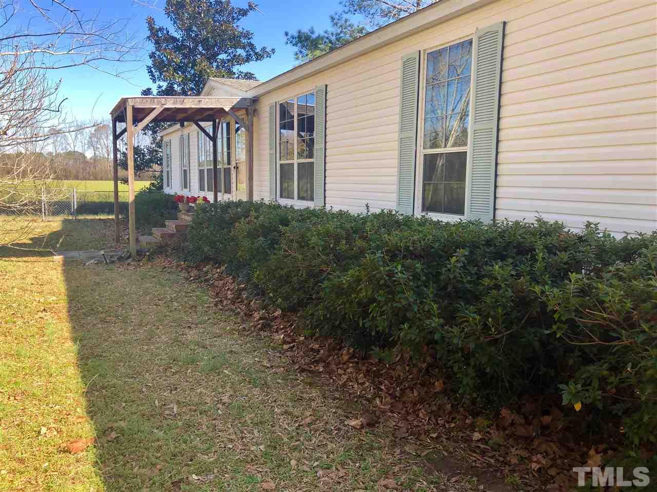 415 Wire Road Bunnlevel, NC 28323 - Photo 3 of 25 Gallery Image 3