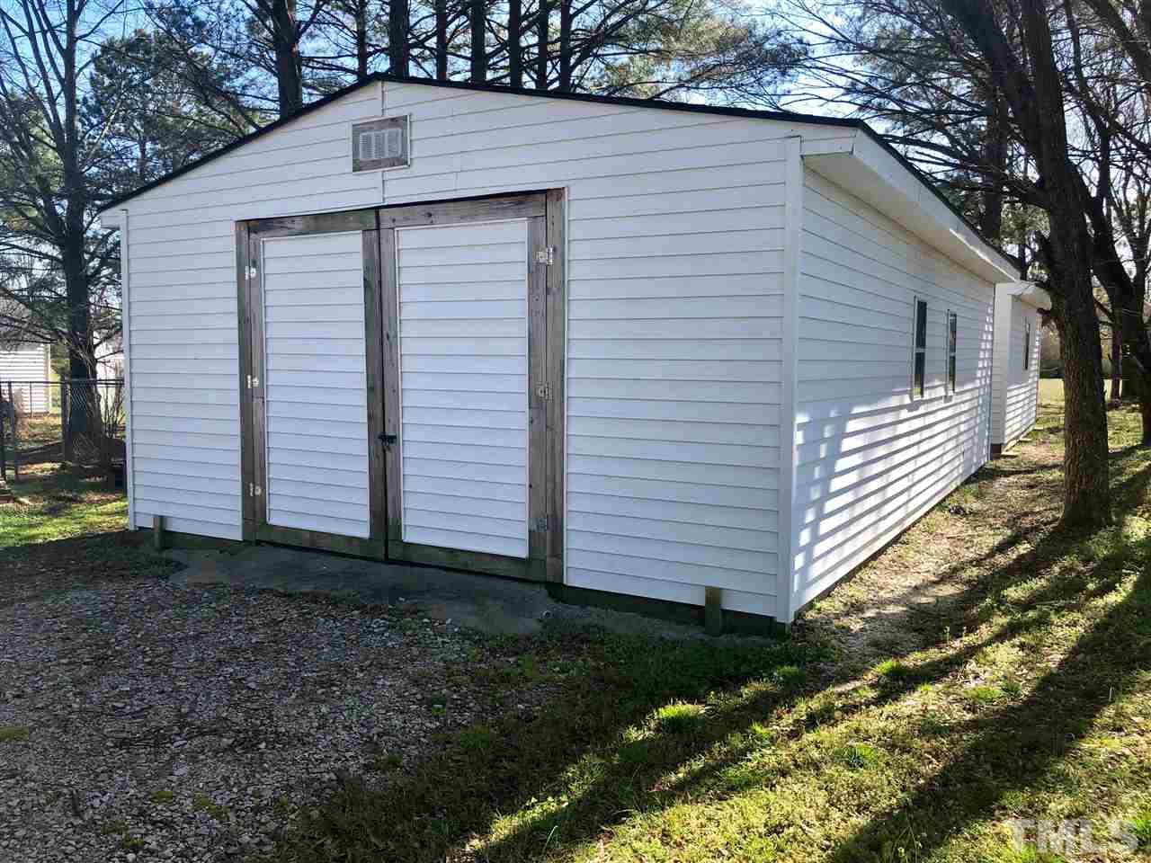 415 Wire Road Bunnlevel, NC 28323 - Photo 5 of 25 Gallery Image 5