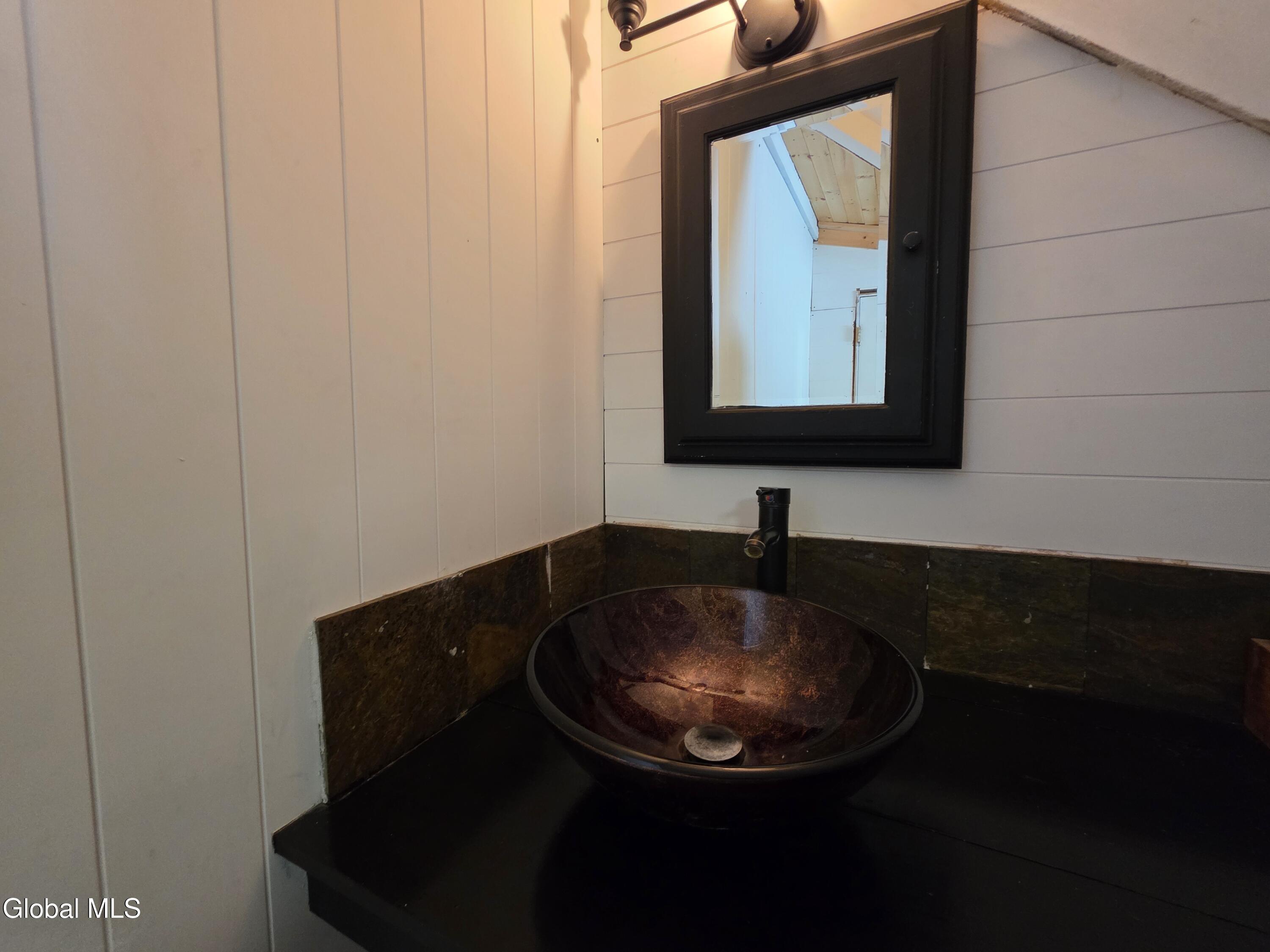 2071 Hwy Rte 20 Cobleskill, NY 12043 - Photo 17 of 57 20260129_112107