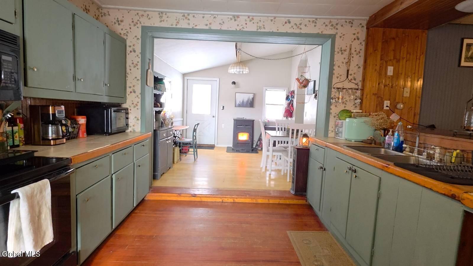 2071 Hwy Rte 20 Cobleskill, NY 12043 - Photo 7 of 57 2071 KITCHEN