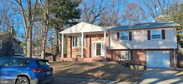 $499,999 | 4306 Eldorado Drive, Woodbridge, VA 22193