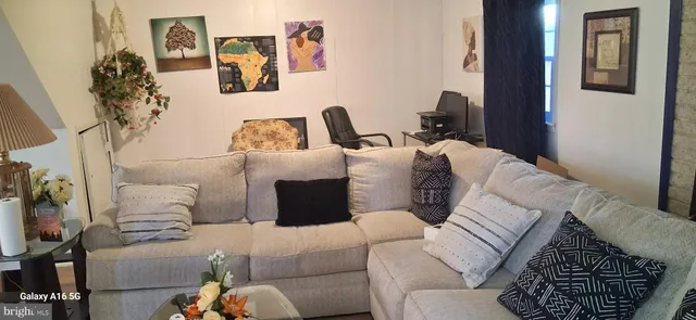 $499,999 | 4306 Eldorado Drive, Woodbridge, VA 22193