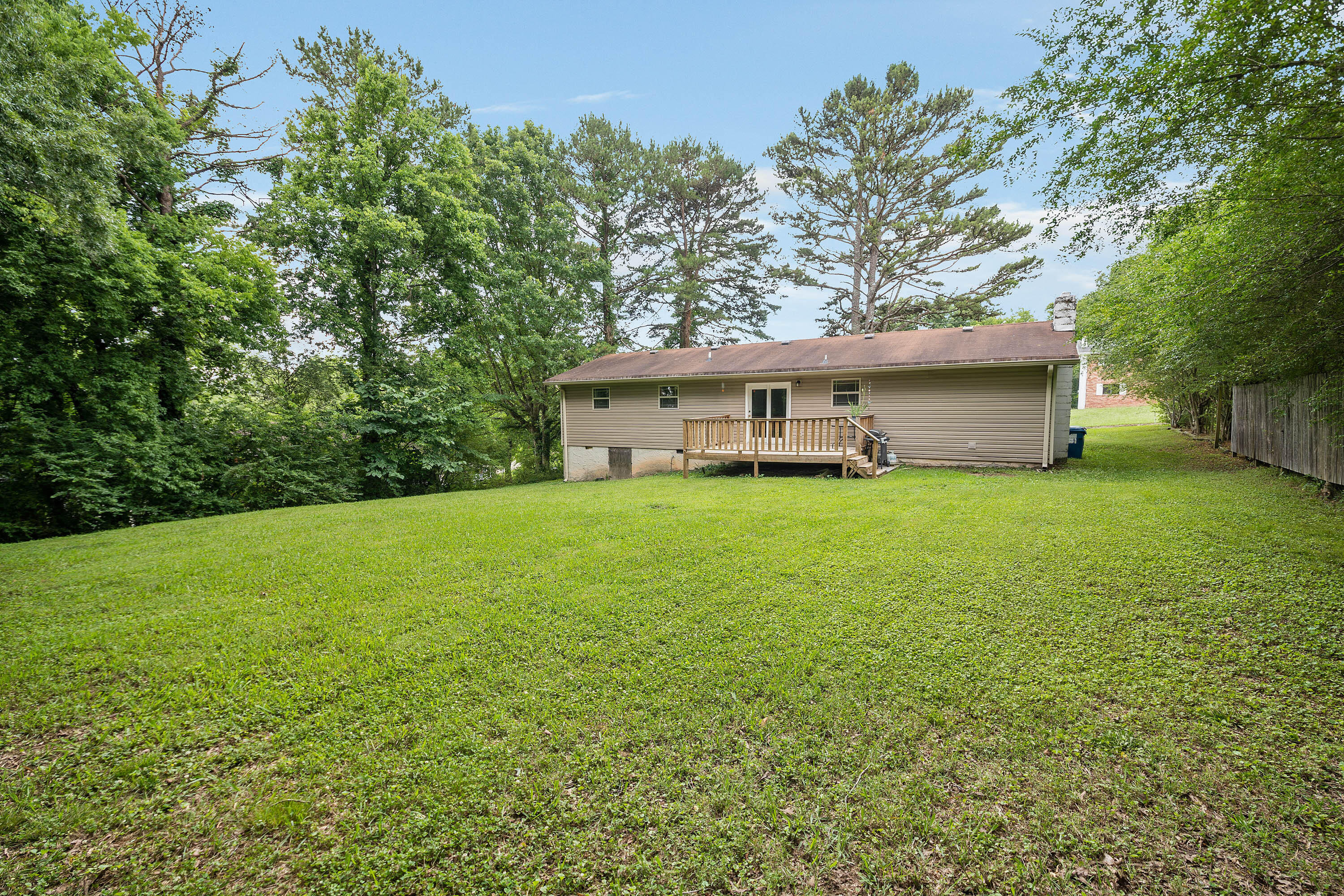 617 Corbley Road Rossville, GA 30741 - Photo 23 of 31 617-Corbley-Rd-24