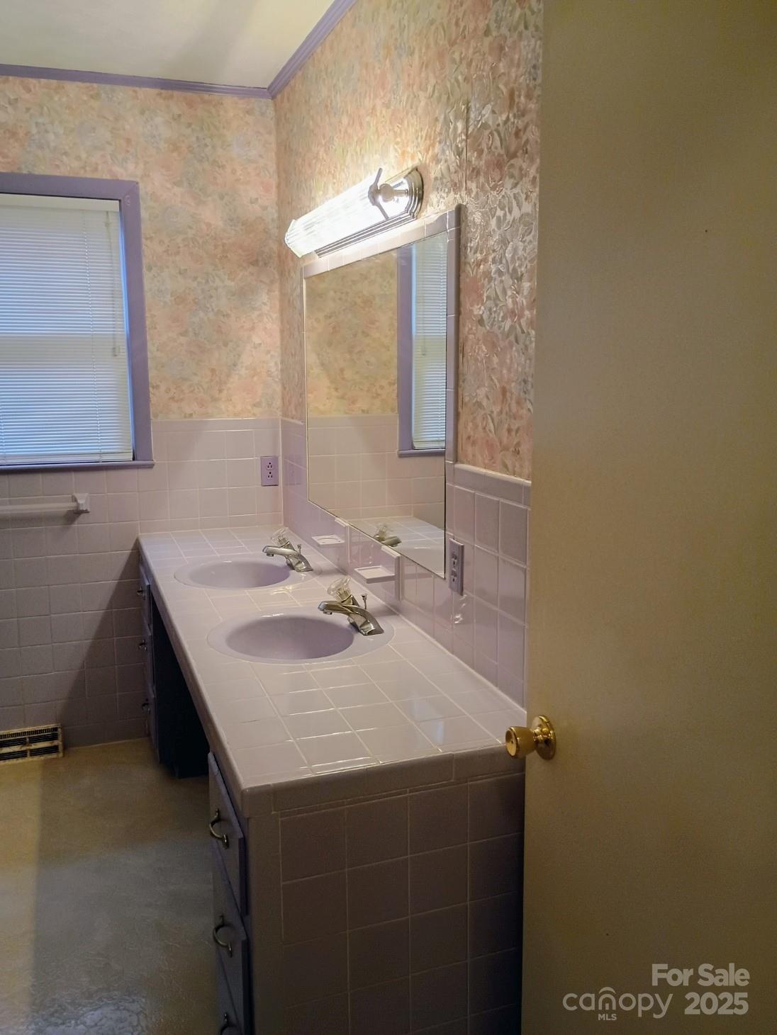 141 Justice Drive Rutherfordton, NC 28139 - Photo 15 of 30 a bathroom with a sink and a mirror