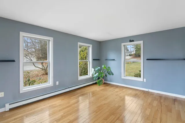 $389,000 | 115 Country Hill, Brattleboro, VT 05301