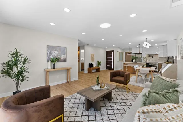 $1,169,000 | 4984 Gaylord Drive, San Diego, CA 92117