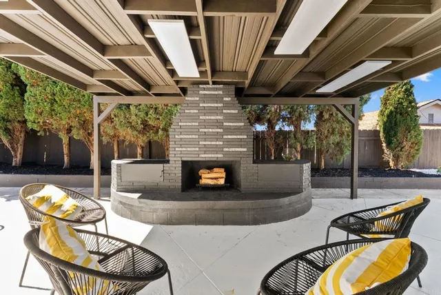 $1,169,000 | 4984 Gaylord Drive, San Diego, CA 92117