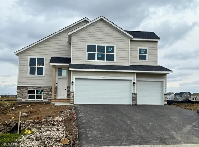 $469,900 | 2866 Ivory Avenue Northeast, St. Michael, MN 55376