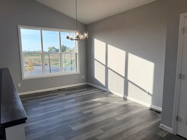 $469,900 | 2866 Ivory Avenue Northeast, St. Michael, MN 55376