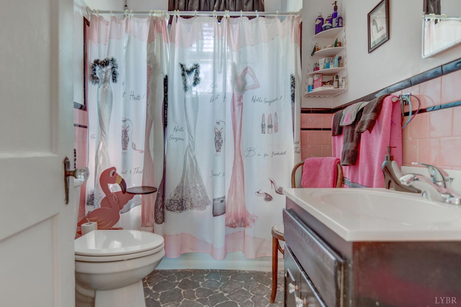 231 Epsons Road Long Island, VA 24569 - Photo 14 of 38 a bathroom with a sink toilet and shower