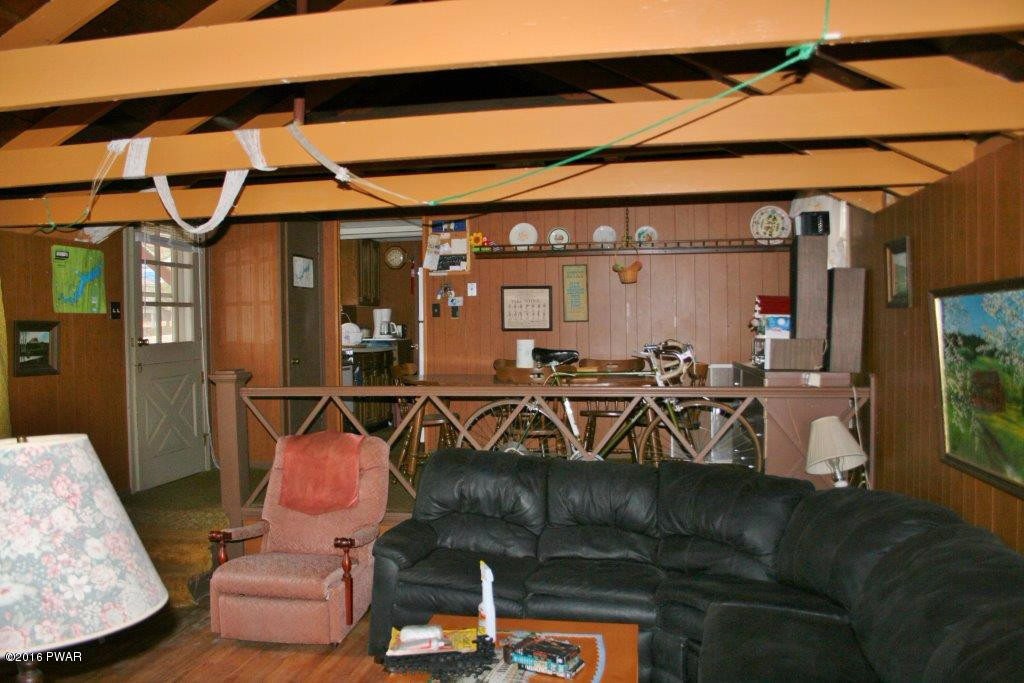 Spruce Road Tafton, PA 18464 - Photo 6 of 22