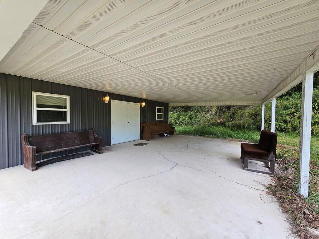 264 Millstone Road Beaver, OH 45613 - Photo 4 of 22 4