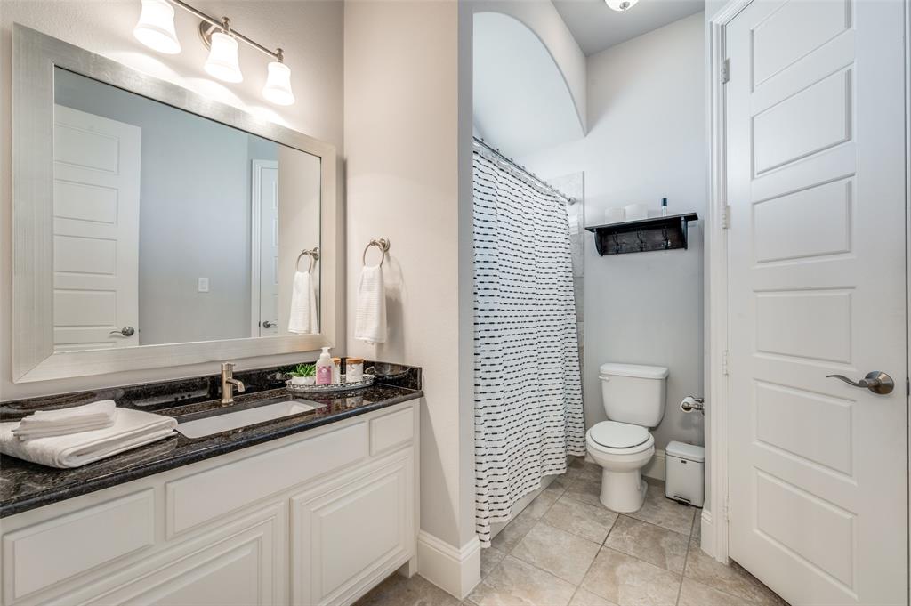 6708 Stallion Ranch Road Frisco, TX 75036 - Photo 24 of 40 1st Floor ensuite