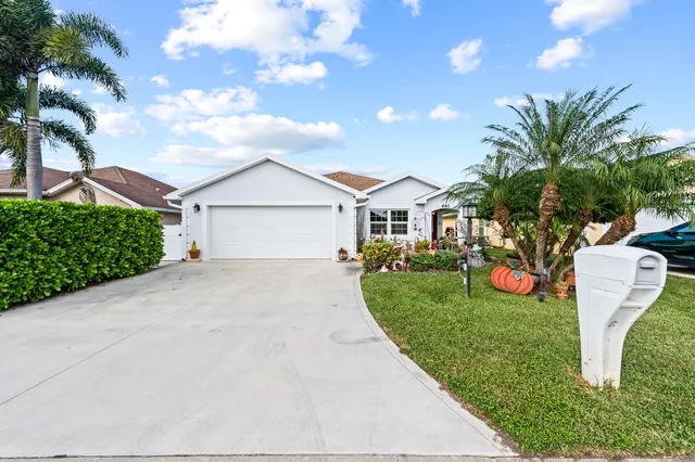 $405,900 | 661 Southeast 25th Drive, Okeechobee, FL 34974