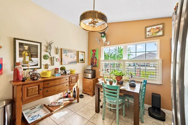 $405,900 | 661 Southeast 25th Drive, Okeechobee, FL 34974