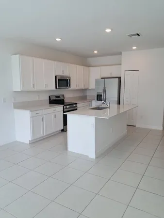 $2,900 | 5427 Flannigan Way, Lake Worth, FL 33463