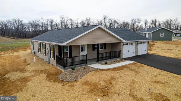 $256,200 | 26 Burke Drive, Shippensburg, PA 17257