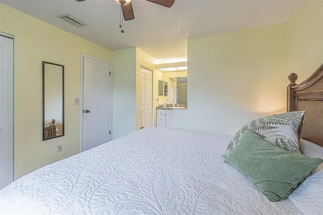 $229,000 | 1130 Orange Tree Circle West, Unit C, Palm Harbor, FL 34684