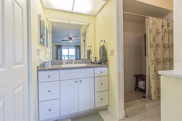 $229,000 | 1130 Orange Tree Circle West, Unit C, Palm Harbor, FL 34684