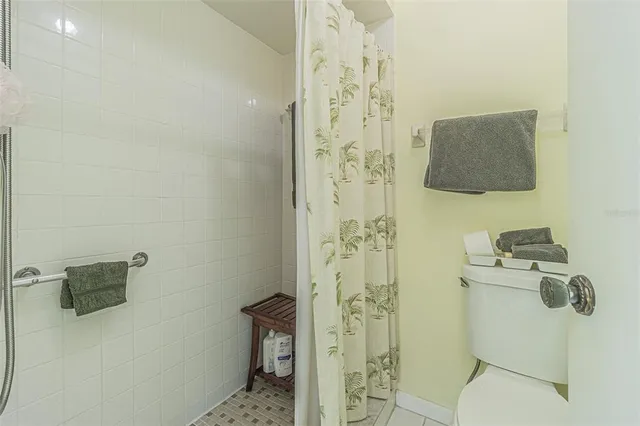 $229,000 | 1130 Orange Tree Circle West, Unit C, Palm Harbor, FL 34684