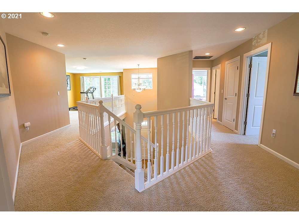 808 North 9th Way Ridgefield, WA 98642 - Photo 20 of 32