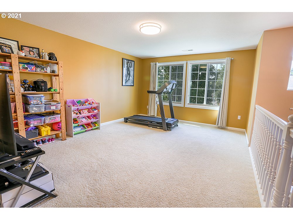 808 North 9th Way Ridgefield, WA 98642 - Photo 21 of 32
