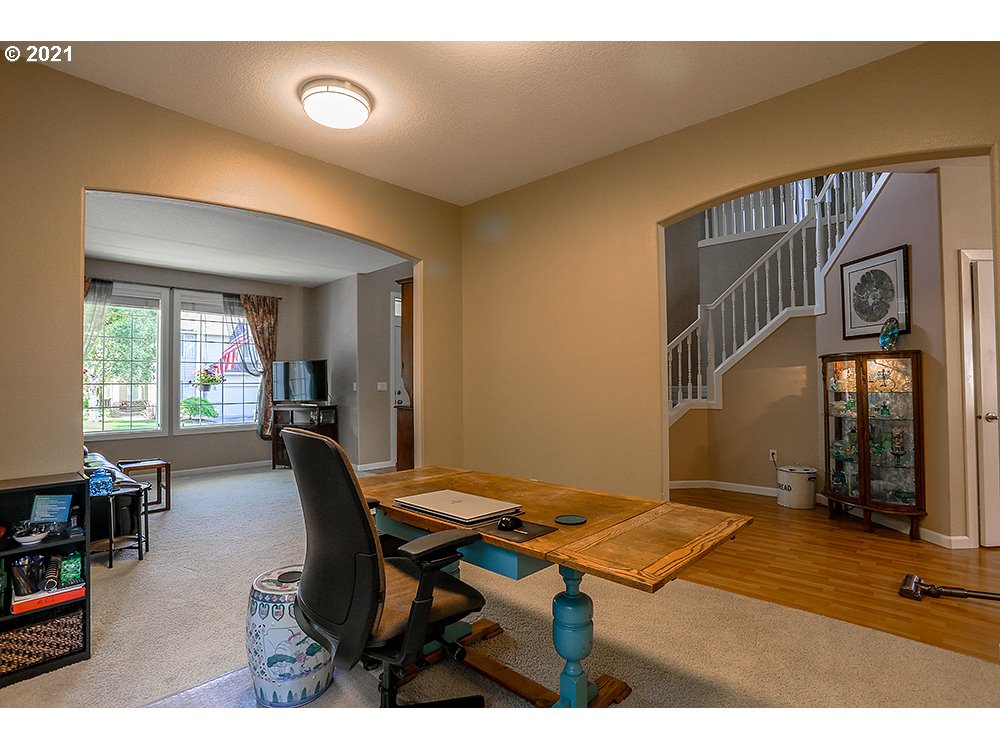 808 North 9th Way Ridgefield, WA 98642 - Photo 27 of 32