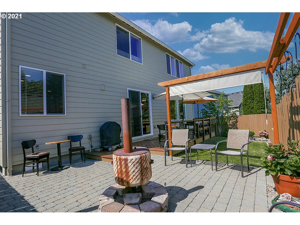 808 North 9th Way Ridgefield, WA 98642 - Photo 28 of 32