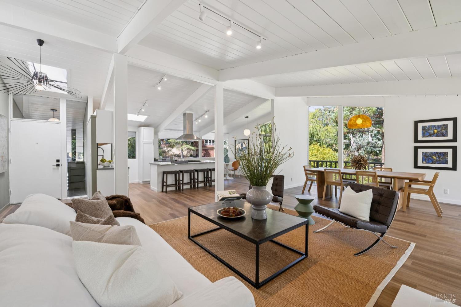 876 Las Ovejas Avenue San Rafael, CA 94903 - Photo 11 of 67