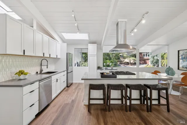 $1,699,000 | 876 Las Ovejas Avenue, San Rafael, CA 94903