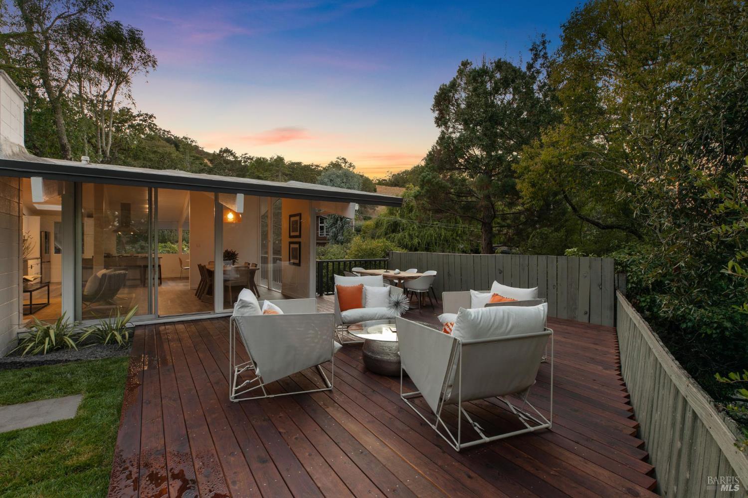 876 Las Ovejas Avenue San Rafael, CA 94903 - Photo 26 of 67