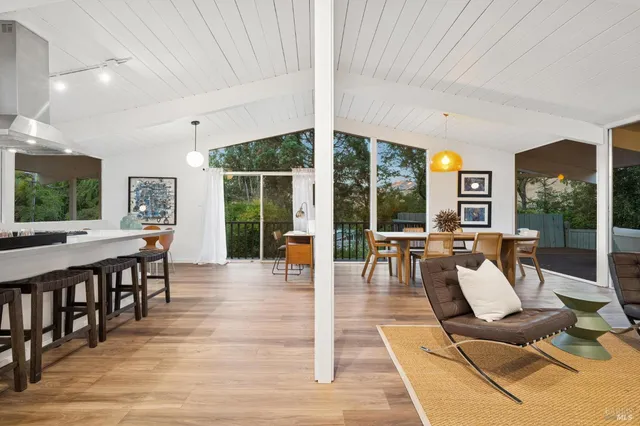 $1,699,000 | 876 Las Ovejas Avenue, San Rafael, CA 94903