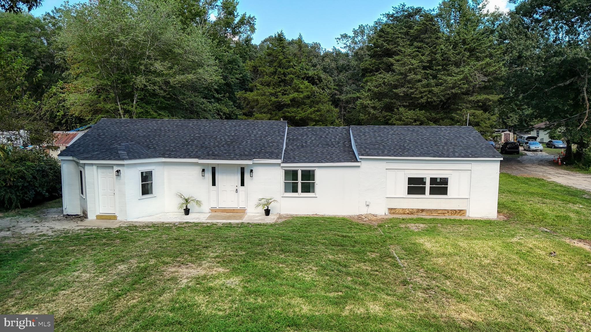4640 Mahan Corner Road Marydel, DE 19964 - Photo 29 of 29 front view of a house with a yard