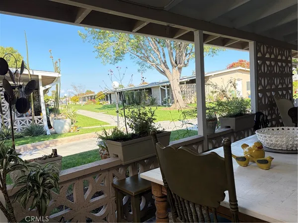 $589,000 | 1340 Kenwood Road, Unit M7156J, Seal Beach, CA 90740