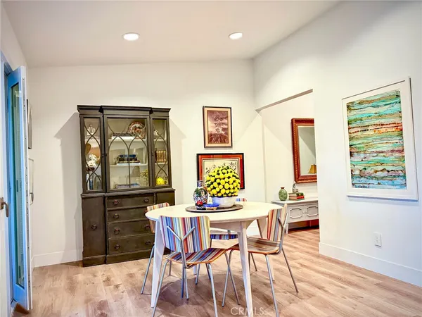 $589,000 | 1340 Kenwood Road, Unit M7156J, Seal Beach, CA 90740