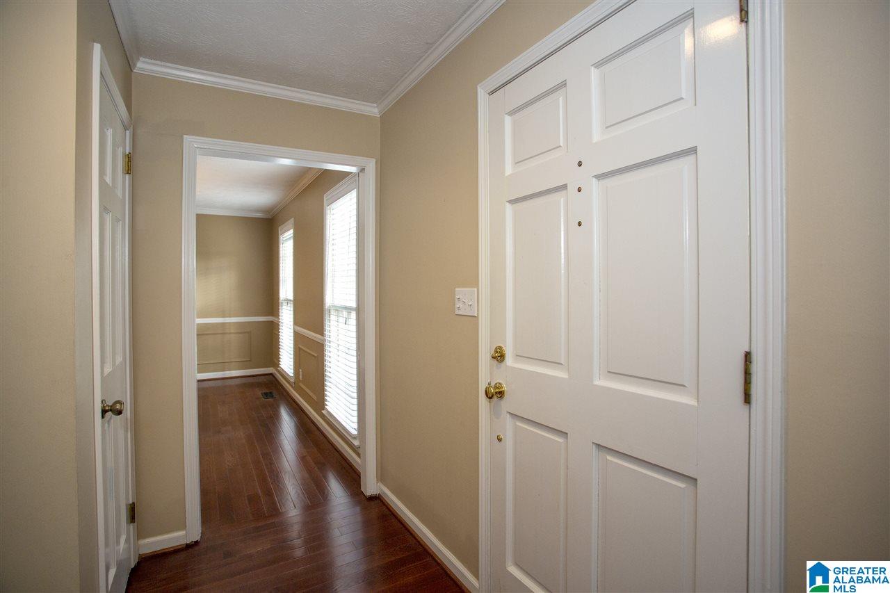 5648 Havenhill Road Birmingham, AL 35210 - Photo 8 of 36